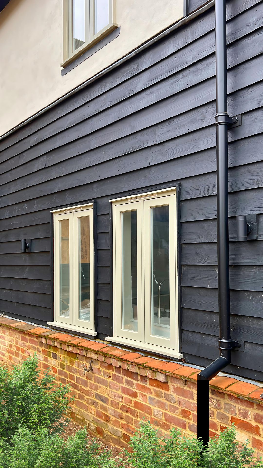 Timber Sash Windows Cost: Energy Savings & Effective Investment